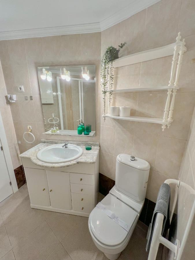 Beautiful Sea Views Apartment Pool & Beach Торемолинос Екстериор снимка