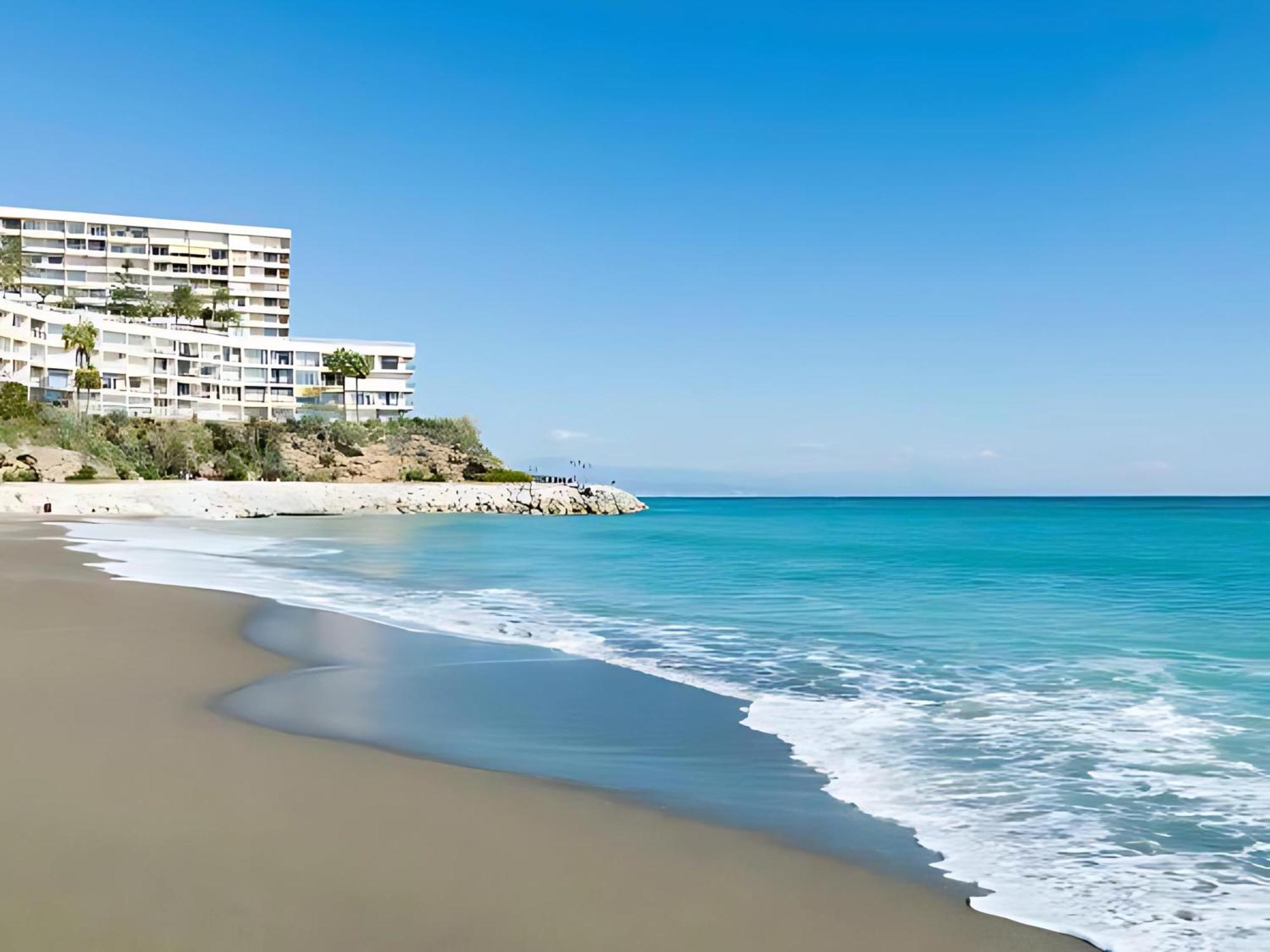 Beautiful Sea Views Apartment Pool & Beach Торемолинос Екстериор снимка